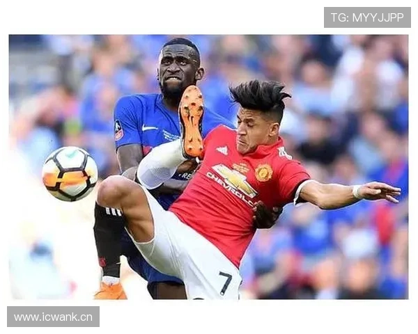 曼联复兴进程遇阻，问题显现对赛季走势形成制约