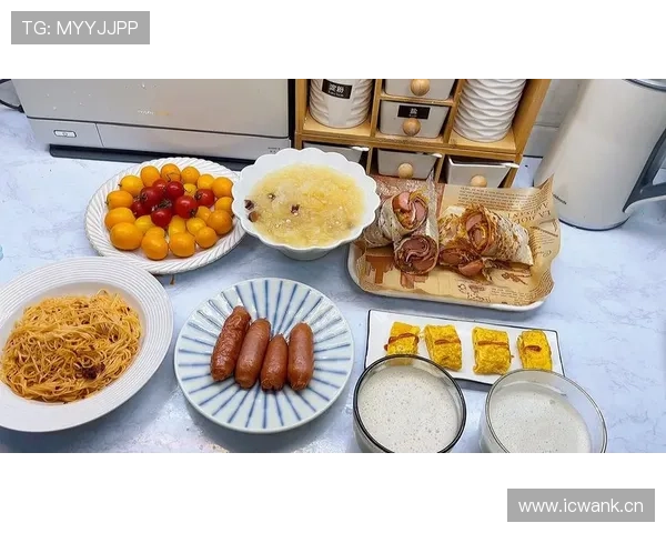 扎克拉文豪宅里随手做的早餐，比我一个月工资还讲究