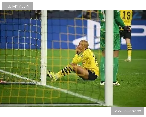 中场结构松散：多特蒙德为何难以稳定节奏？